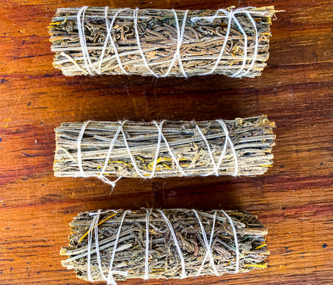 Desert Sage 4-inch smudge stick, 3 smudge sticks per order